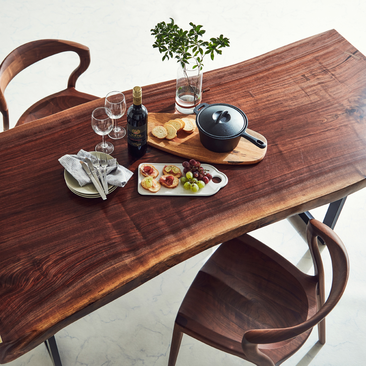 【東京都港区 T様】屋久杉レジンテーブルのご納品